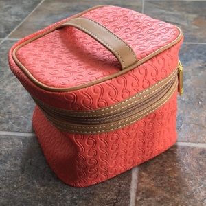 Estée Lauder Make Up Bag